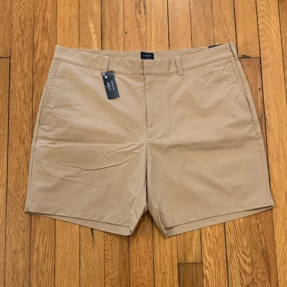 J Crew Tech Shorts - Picture 2 of 5